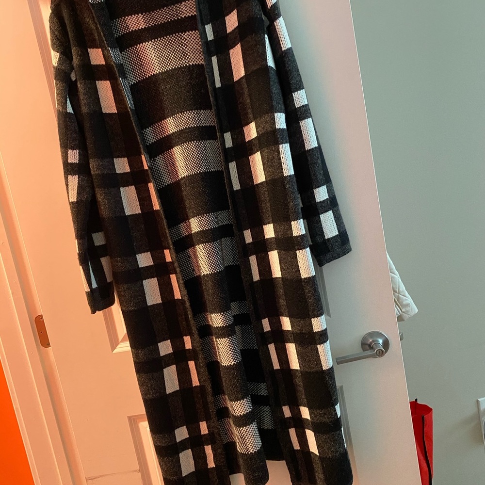 Hooded Sweater- Jacket